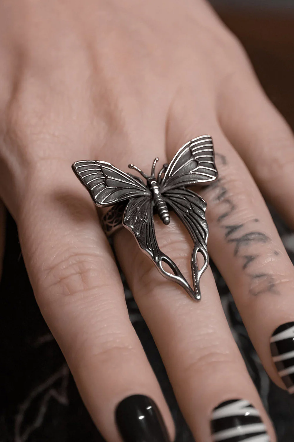 Whispering Wings Ring - Image 3