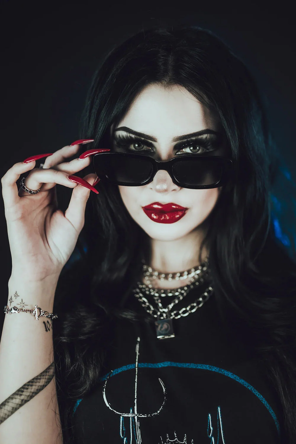 Wicked Lady Sunglasses - Image 2