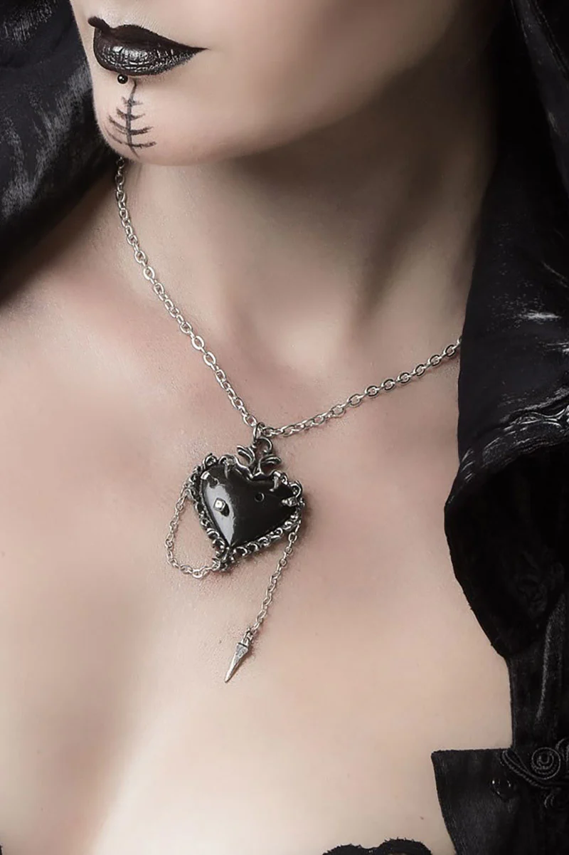 Witches Heart Pendant - Image 2