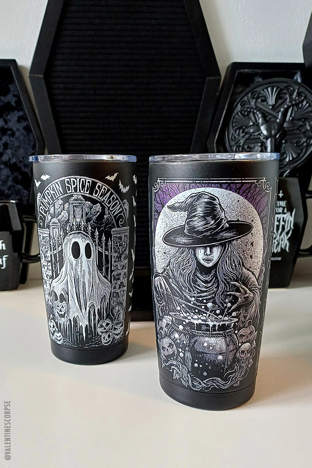 Witch's Cauldron 20 oz Travel Mug - Image 9