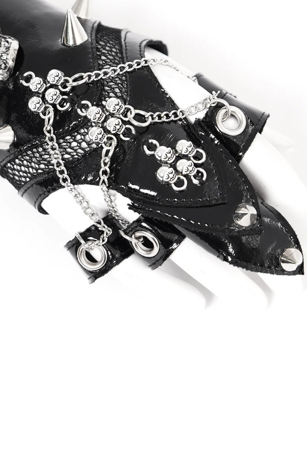 Wraith Spiked Skull Glove - Image 8