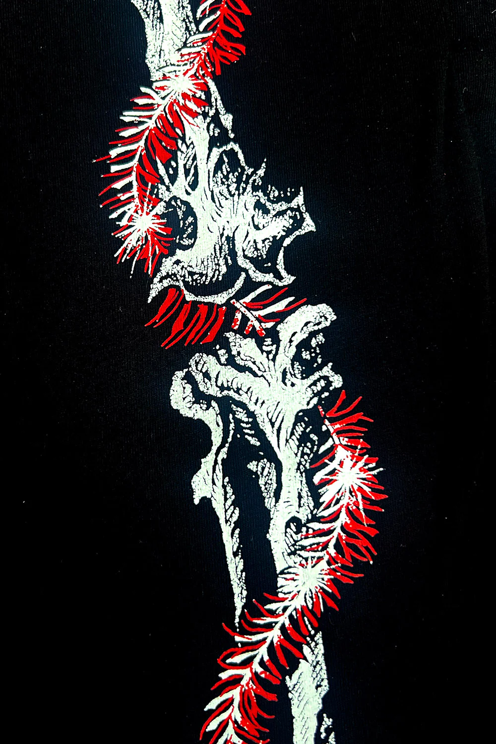 Xmas Skeleton T-shirt - Image 14