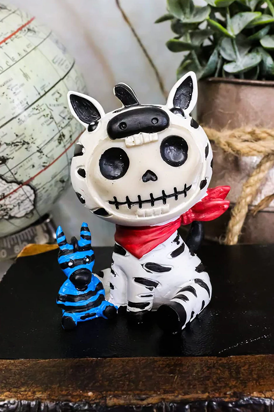 Zeebie Zebra Statue - Image 2